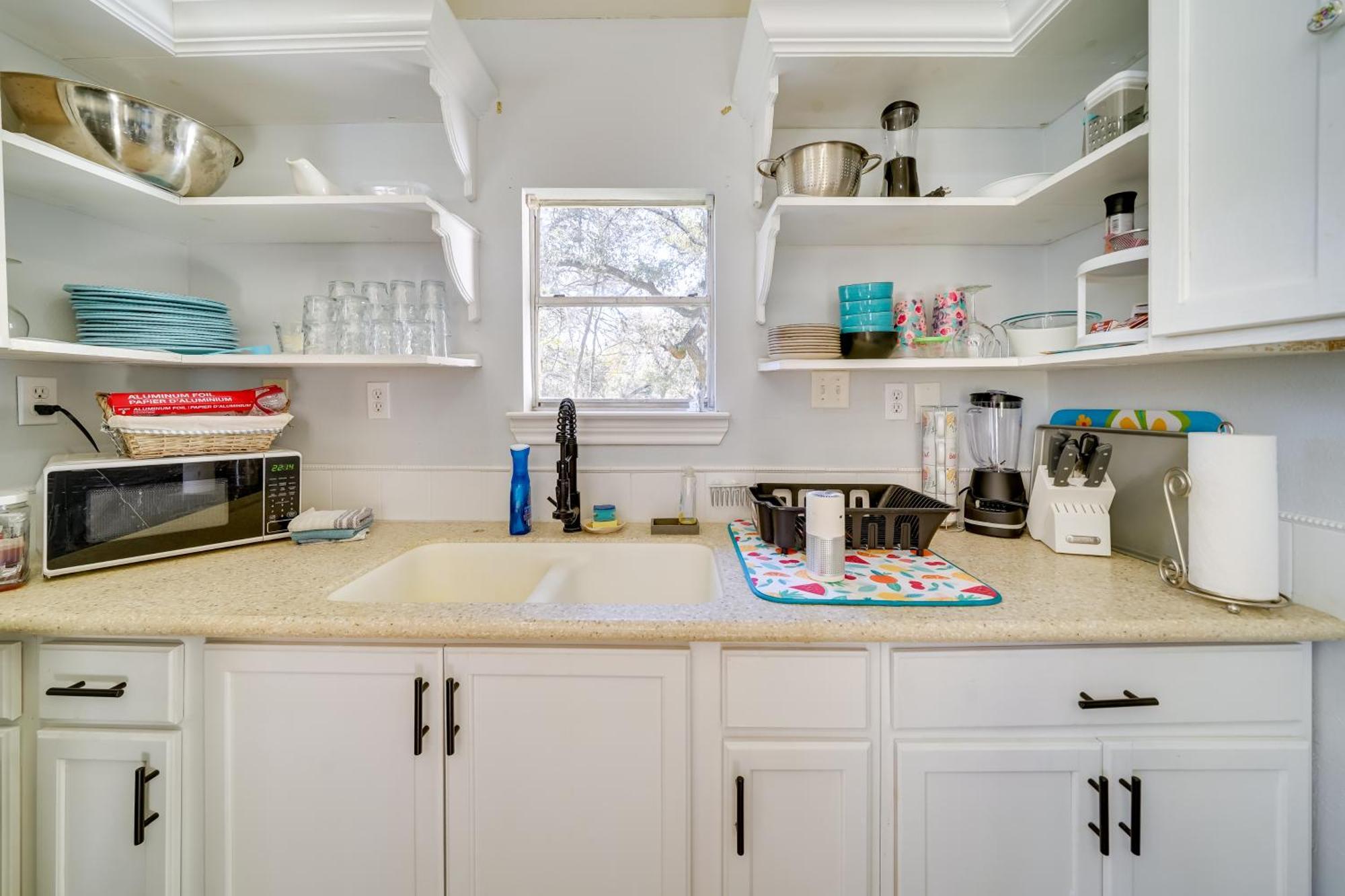 Cozy Bandera Cottage With Medina River Access! Exterior photo
